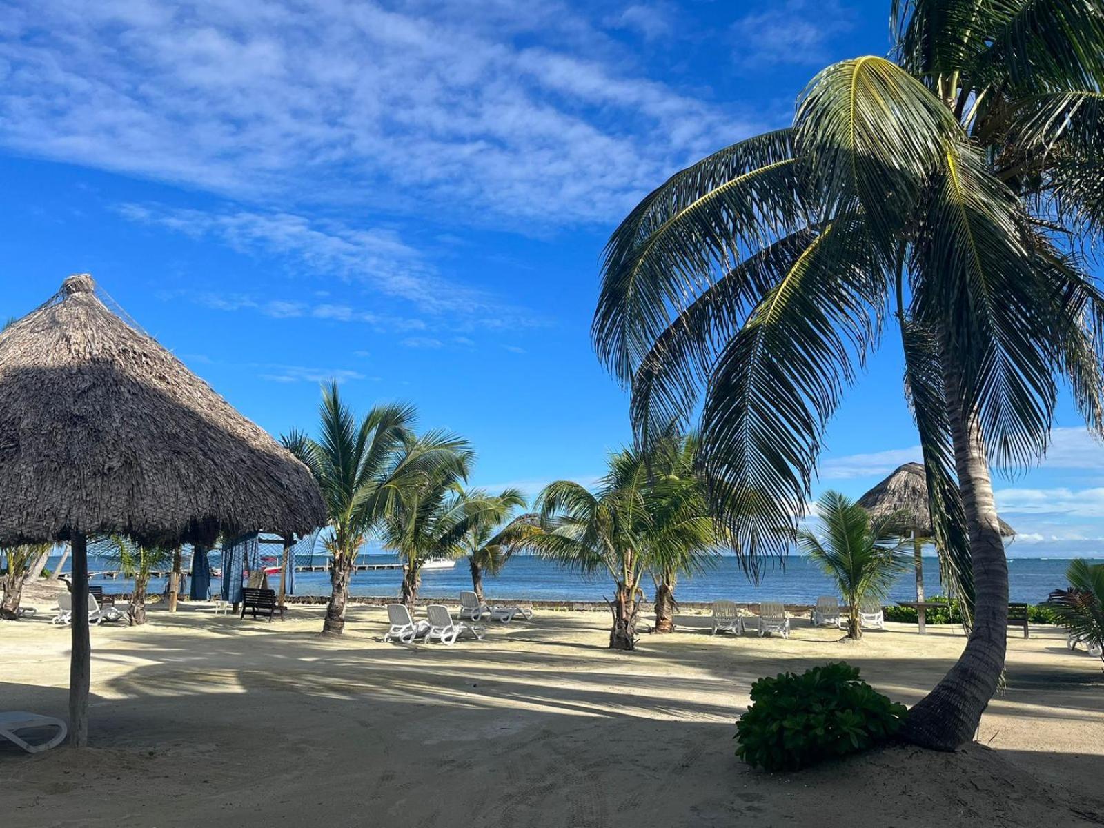 Captain Morgan'S Retreat San Pedro (Ambergris Caye) Exterior foto