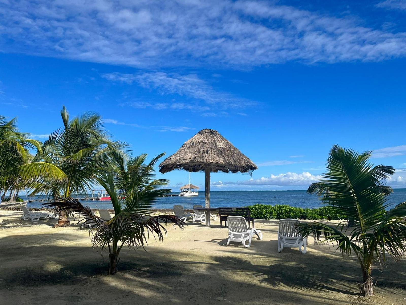 Captain Morgan'S Retreat San Pedro (Ambergris Caye) Exterior foto