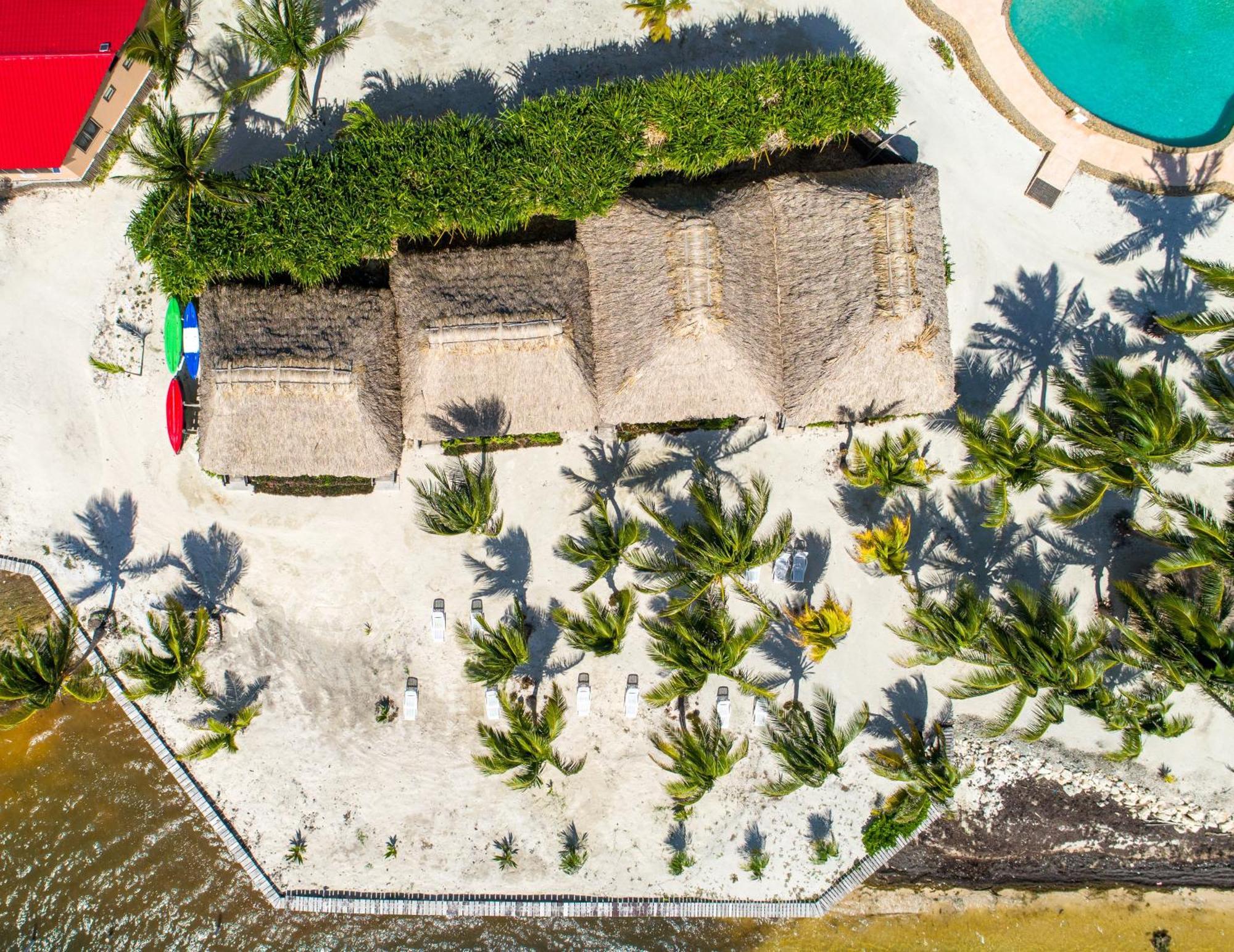 Captain Morgan'S Retreat San Pedro (Ambergris Caye) Exterior foto